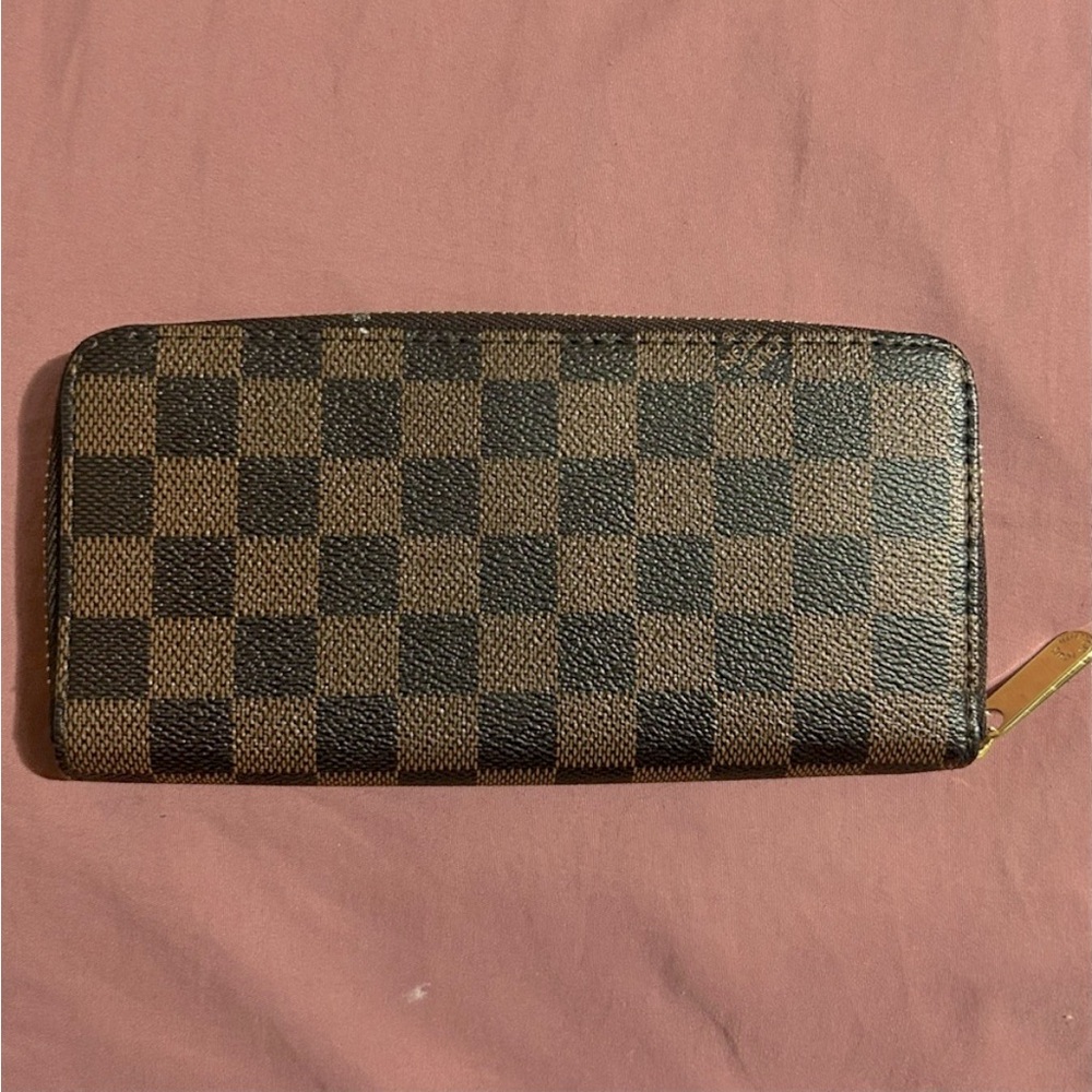 LV Cardholder Wallet